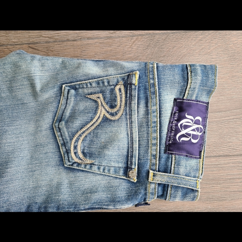 Rock &Republic authentic jeans flare size 25